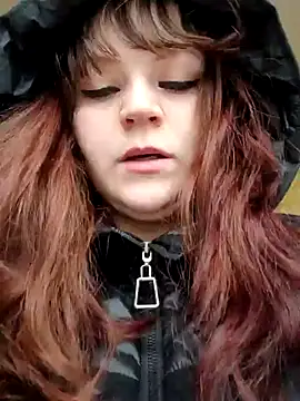 Eva Florence online show from February 2025 12:22:02 PM