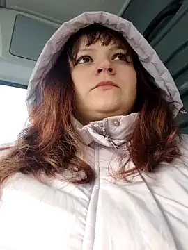 Eva Florence online show from February 2025 10:40:01 AM