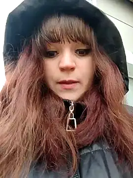 Eva Florence online show from February 2025 12:08:01 PM