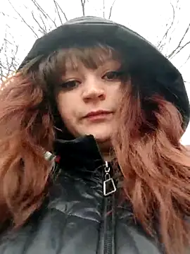 Eva Florence online show from March 2025 11:03:01 AM