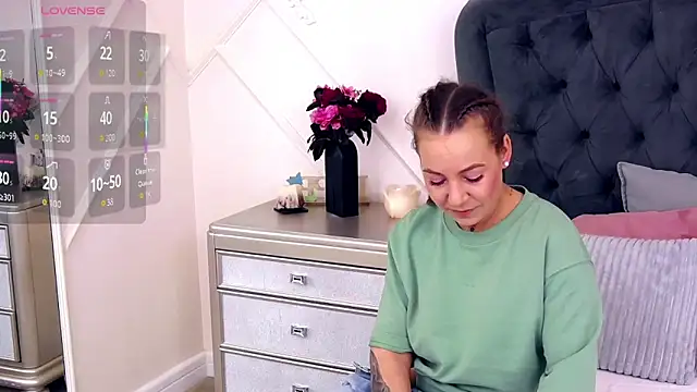 KatyNolan online show from March 2026 01:04:02 PM