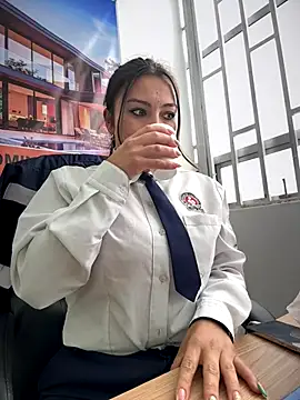 LIZ-06  online show from November 2025 02:07:02 PM