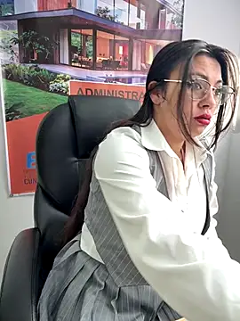 LIZ-06  online show from November 2025 03:27:02 PM