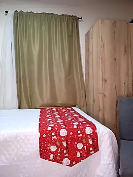 Snapshot of sofiaVelez01 chatting on December 2024 02:34:02 AM sofiaVelez01 online show from December 2024 02:34:02 AM