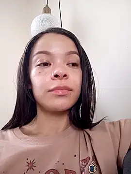 Snapshot of sofiaVelez01 chatting on December 2024 06:37:02 PM sofiaVelez01 online show from December 2024 06:37:02 PM