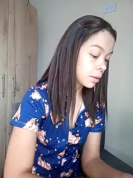 Snapshot of sofiaVelez01 chatting on December 2024 05:05:02 PM sofiaVelez01 online show from December 2024 05:05:02 PM