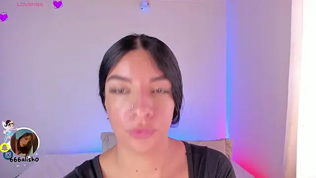 Snapshot of 777AylinZ chatting on December 2024 04:58:01 PM 777AylinZ online show from December 2024 04:58:01 PM