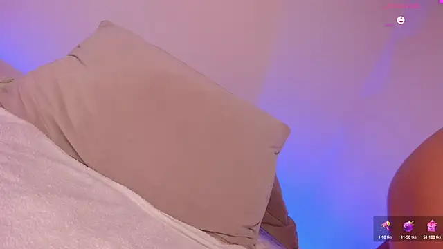 Snapshot of 777AylinZ chatting on February 2025 06:58:02 AM 777AylinZ online show from February 2025 06:58:02 AM