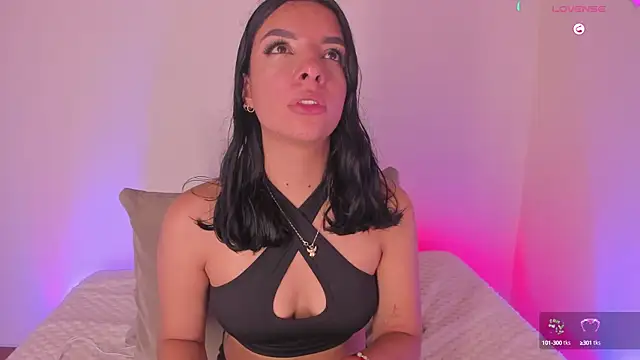 Snapshot of 777AylinZ chatting on March 2025 04:13:01 AM 777AylinZ online show from March 2025 04:13:01 AM