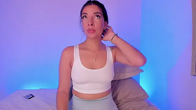 Snapshot of 777AylinZ chatting on March 2025 02:16:02 AM 777AylinZ online show from March 2025 02:16:02 AM