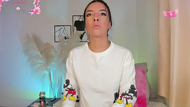 Snapshot of 777AylinZ chatting on September 2025 11:45:02 AM 777AylinZ online show from September 2025 11:45:02 AM