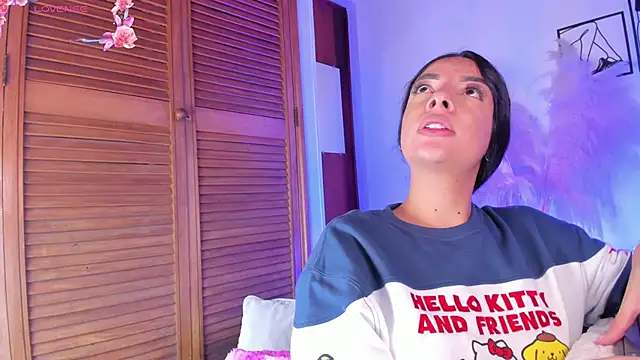 Snapshot of 777AylinZ chatting on September 2025 09:25:02 AM 777AylinZ online show from September 2025 09:25:02 AM