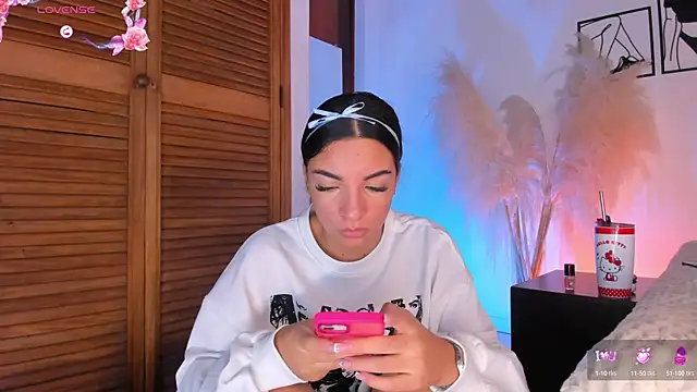 Snapshot of 777AylinZ chatting on October 2025 11:05:02 AM 777AylinZ online show from October 2025 11:05:02 AM