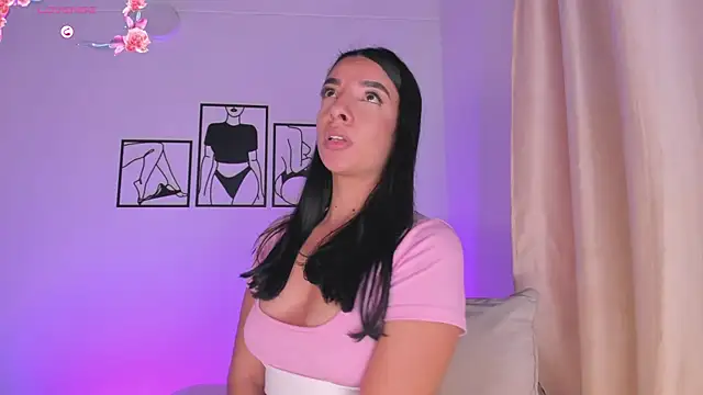 Snapshot of 777AylinZ chatting on November 2025 11:29:01 PM 777AylinZ online show from November 2025 11:29:01 PM