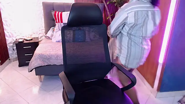 Snapshot of ashleylove_prg chatting on February 2025 07:41:01 AM ashleylove prg online show from February 2025 07:41:01 AM