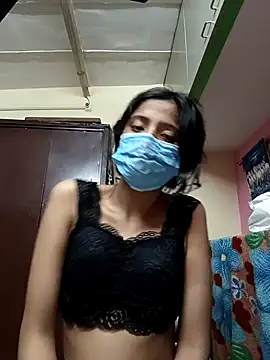 Snapshot of BabySlimmy10 chatting on January 2025 06:24:02 PM BabySlimmy10 online show from January 2025 06:24:02 PM