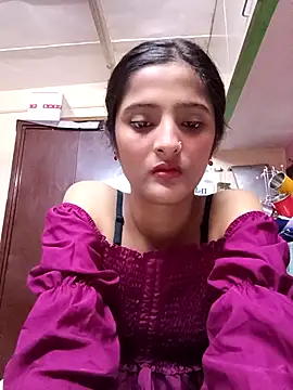 Snapshot of BabySlimmy10 chatting on September 2025 07:36:01 PM BabySlimmy10 online show from September 2025 07:36:01 PM