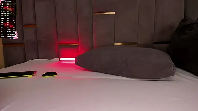 Snapshot of TerryBeauty chatting on November 2025 10:39:02 AM TerryBeauty online show from November 2025 10:39:02 AM