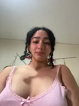 Snapshot of Doll4you_ chatting on October 2025 04:13:01 AM Doll4you online show from October 2025 04:13:01 AM