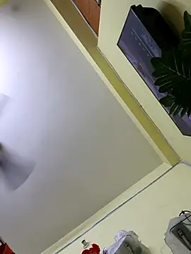 Snapshot of Cute-manisha chatting on March 2025 10:24:02 AM Cute-manisha online show from March 2025 10:24:02 AM