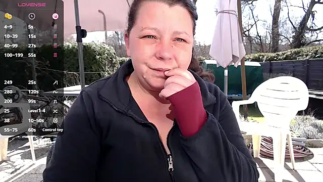 Snapshot of KasiaPrivat chatting on March 2025 10:17:01 AM KasiaPrivat online show from March 2025 10:17:01 AM