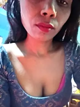 Kajal  Mehra online show from November 2025 09:35:02 PM