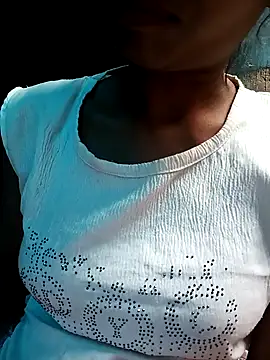 Kajal  Mehra online show from November 2025 10:47:02 AM