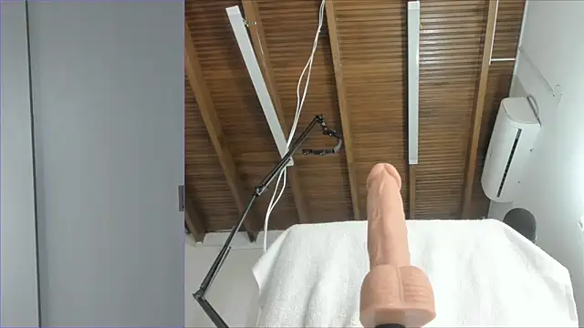 Lucy carter  online show from November 2025 02:50:02 PM