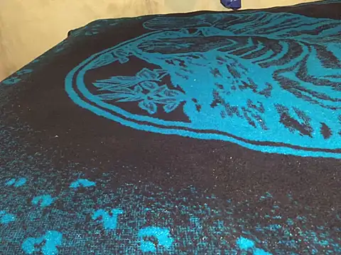 manuamador online show from February 2025 04:25:01 AM