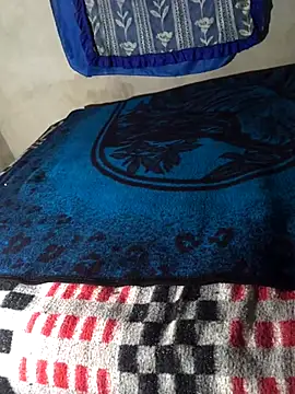 manuamador online show from September 2025 04:14:01 AM