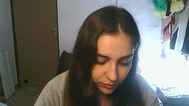 Ursumi1 online show from December 2024 08:25:02 PM