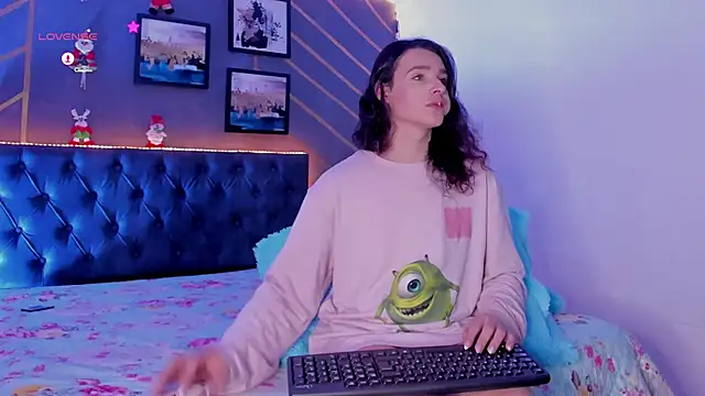 elafranco  online show from December 2024 01:57:02 AM