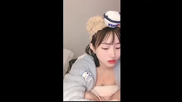 Snapshot of ffccvjsexx chatting on December 2024 01:11:01 PM ffccvjsexx online show from December 2024 01:11:01 PM