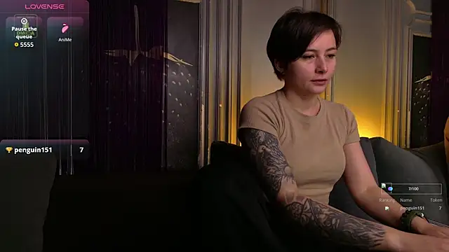 Ishtar Divine online show from October 2025 03:46:01 PM