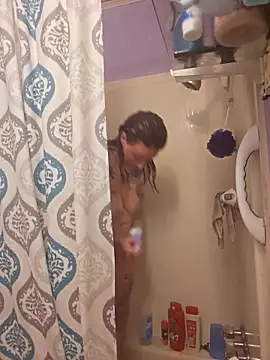 Snapshot of carolinaskarma chatting on February 2025 04:54:01 AM carolinaskarma online show from February 2025 04:54:01 AM