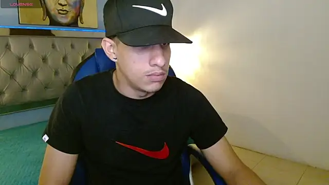 Snapshot of Jheidertwink chatting on January 2025 03:47:01 AM Jheidertwink online show from January 2025 03:47:01 AM