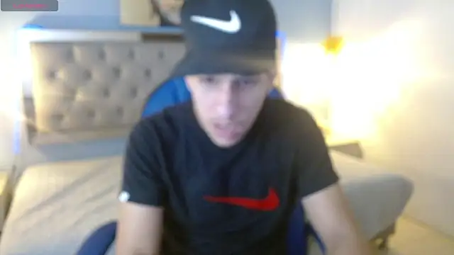 Snapshot of Jheidertwink chatting on January 2025 03:30:01 AM Jheidertwink online show from January 2025 03:30:01 AM