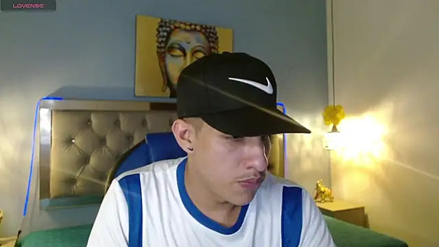 Snapshot of Jheidertwink chatting on January 2025 03:37:01 AM Jheidertwink online show from January 2025 03:37:01 AM