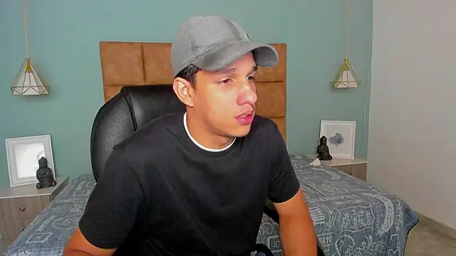 Snapshot of Jheidertwink chatting on September 2025 12:29:01 PM Jheidertwink online show from September 2025 12:29:01 PM