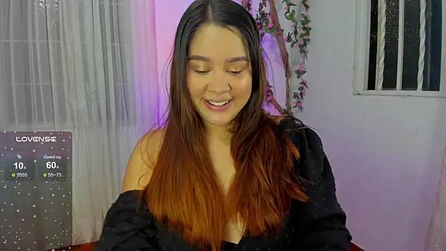 Eily   online show from December 2024 01:10:01 AM