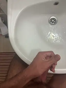 Snapshot of denizli18 chatting on February 2025 12:37:01 PM denizli18 online show from February 2025 12:37:01 PM