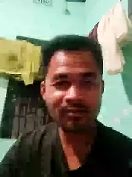 emonrit12 online show from December 2024 02:00:01 PM