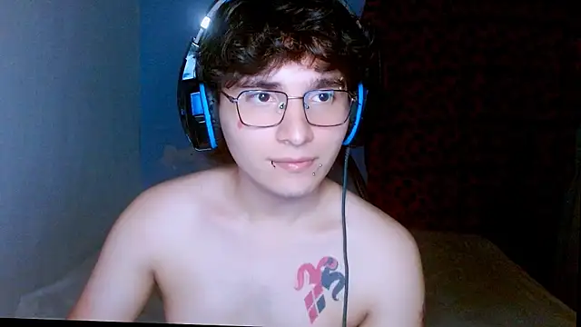 Charley quin online show from April 2026 11:58:01 PM