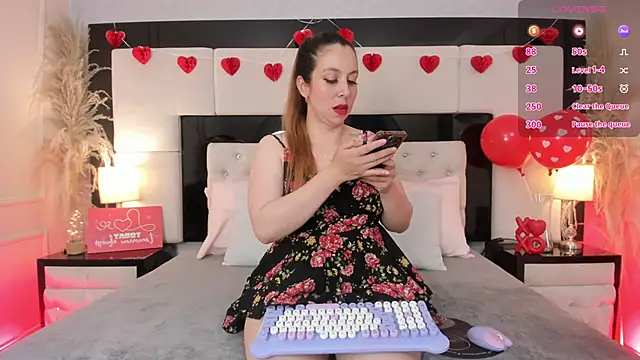 CarlaRossi  online show from February 2026 08:05:02 PM