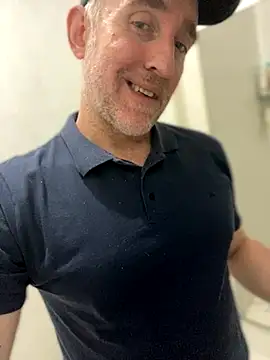 FrankJake99 online show from October 2025 08:06:02 PM