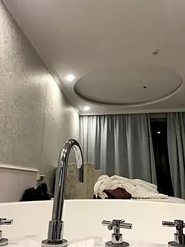 ChuChu1991 online show from November 2025 11:58:01 AM