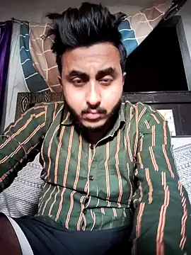 Snapshot of Rainted_Boyfriend_00x chatting on December 2024 05:27:02 AM Rainted Boyfriend 00x online show from December 2024 05:27:02 AM