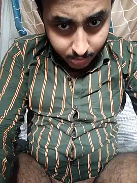 Snapshot of Rainted_Boyfriend_00x chatting on December 2024 06:37:02 AM Rainted Boyfriend 00x online show from December 2024 06:37:02 AM