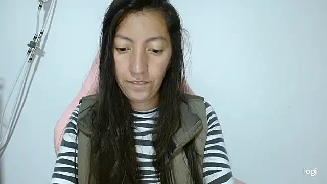 Snapshot of kaybabyhot chatting on November 2025 08:10:01 PM kaybabyhot online show from November 2025 08:10:01 PM