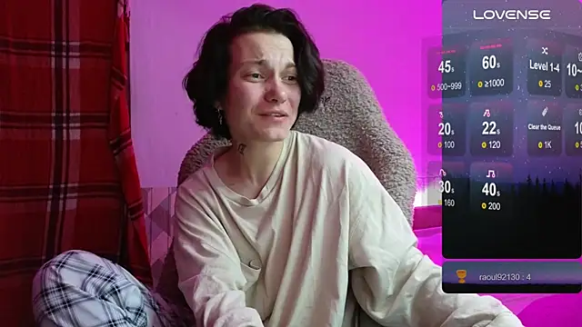 esajukyy online show from September 2025 03:45:01 PM